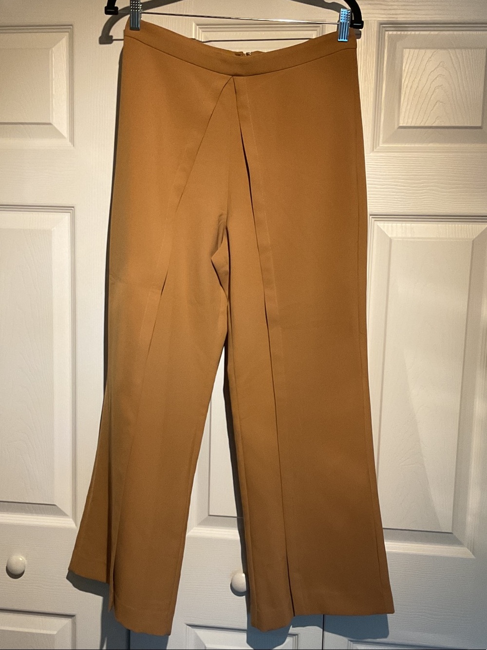 Likely Wide-Leg Tailored Pants in Camel Brown size 8, never worn, nwot